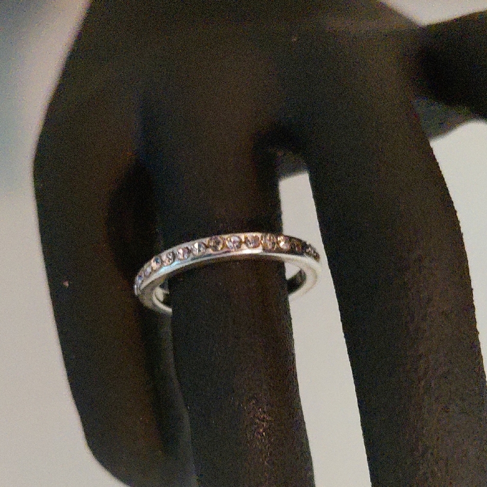 Source Unknown Silver Clear Gemstone Ring
